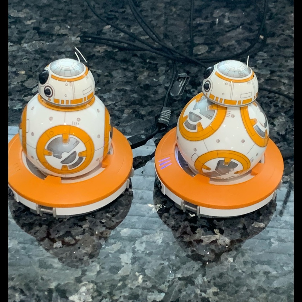 2 Star Wars BB8’s.